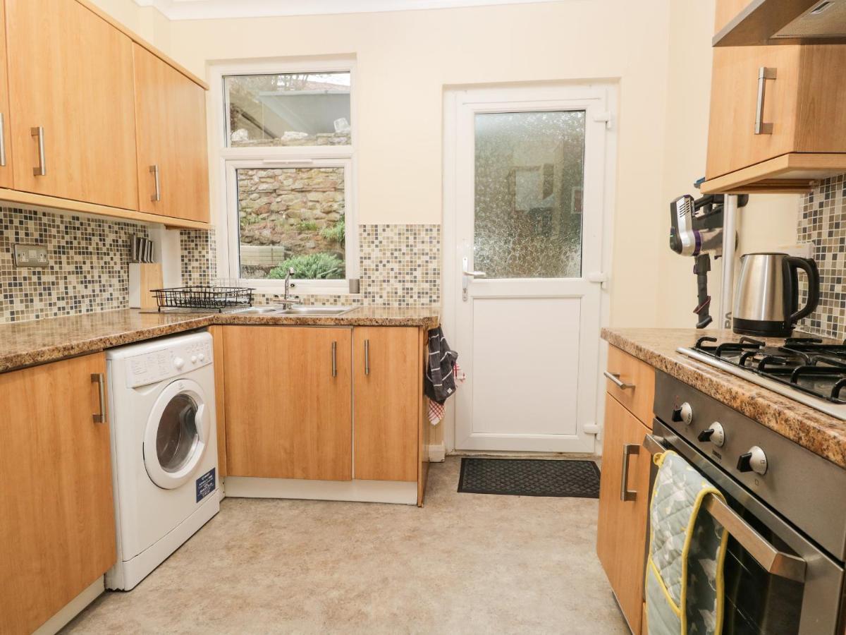 Cosy Bee Villa Morecambe Exterior photo